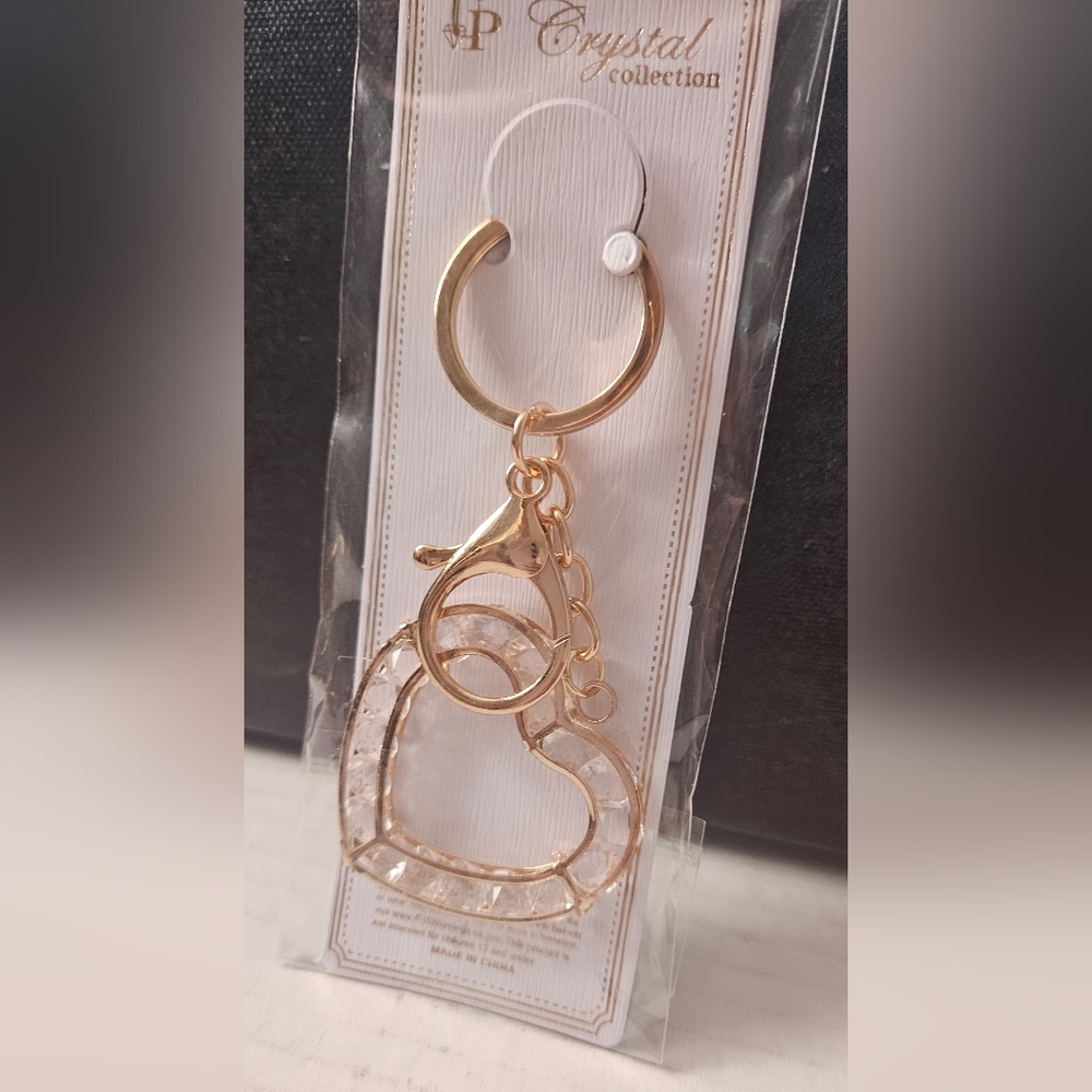 Crystal Collection Heart Keychain NIP - Picture 3 of 5